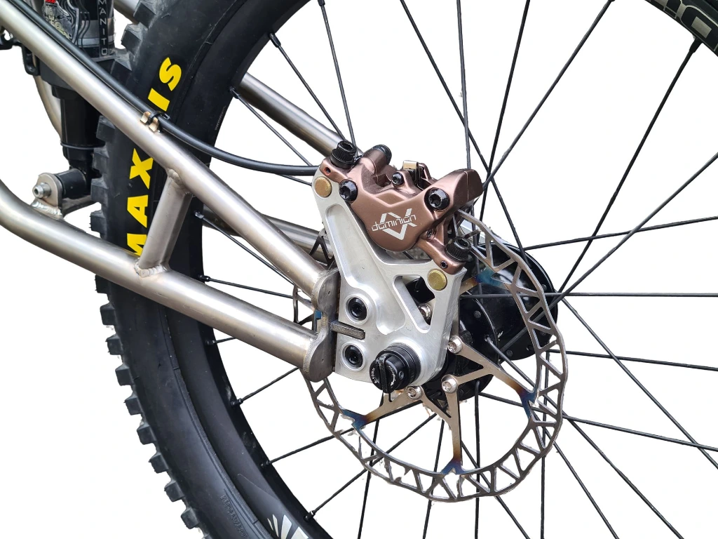 CAPRA Detail hinten.webp